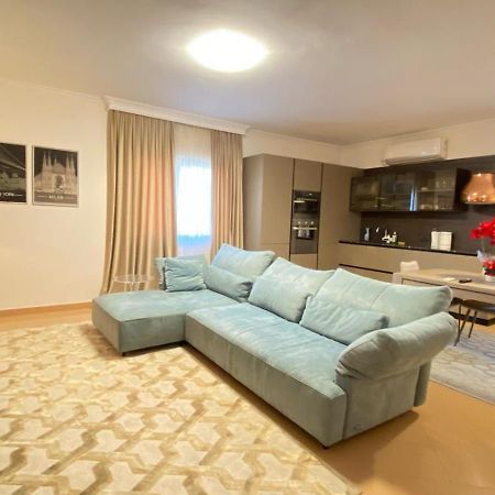 Villa Chaplin Tirana Exterior photo